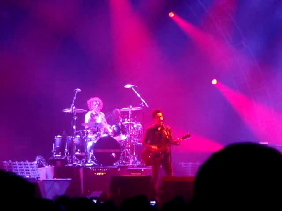 Stereophonics - Local Boy In The Photograph