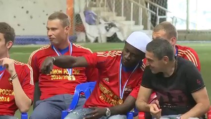 ЦСКА вручили золотые медали.