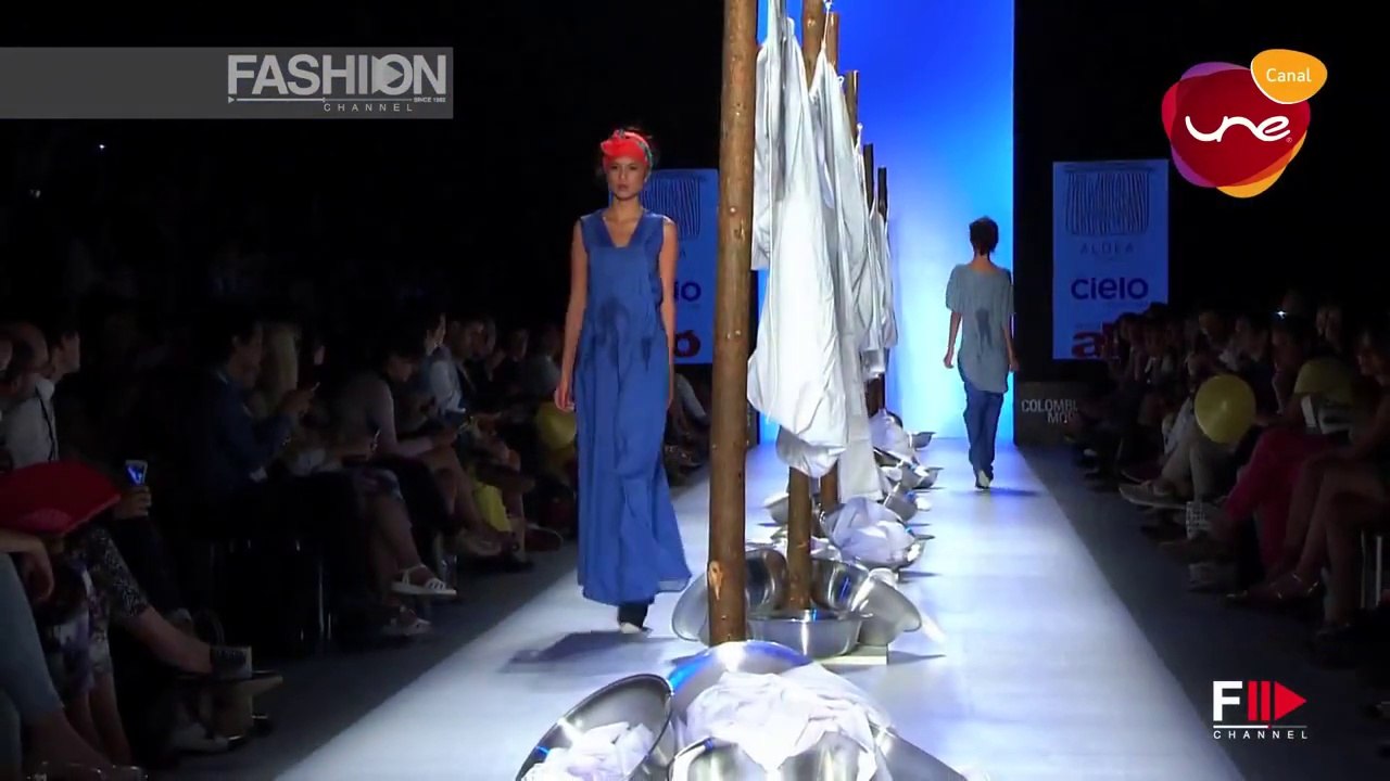 "CAROLINA SEPULVEDA" Fashion Show Colombia Moda 2013 HD by Fashion Channel