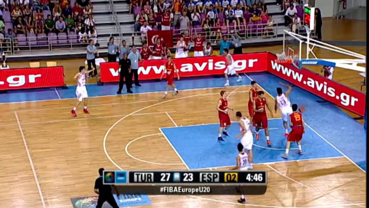 U-20-EM: Erst Block, dann Dunk! Altunbey überragt