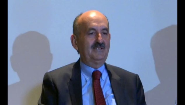 Sağlık Bakanı Müezzinoğlu, Selanik'te gazetecilerin sorularını cevapladı