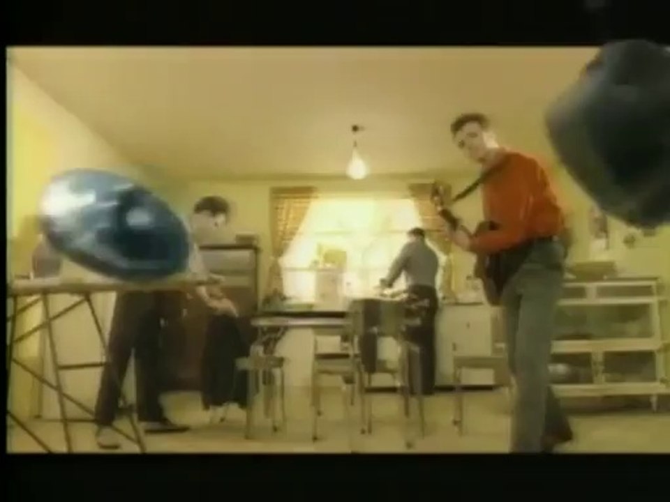 Crowded House - Don´t dream it's over