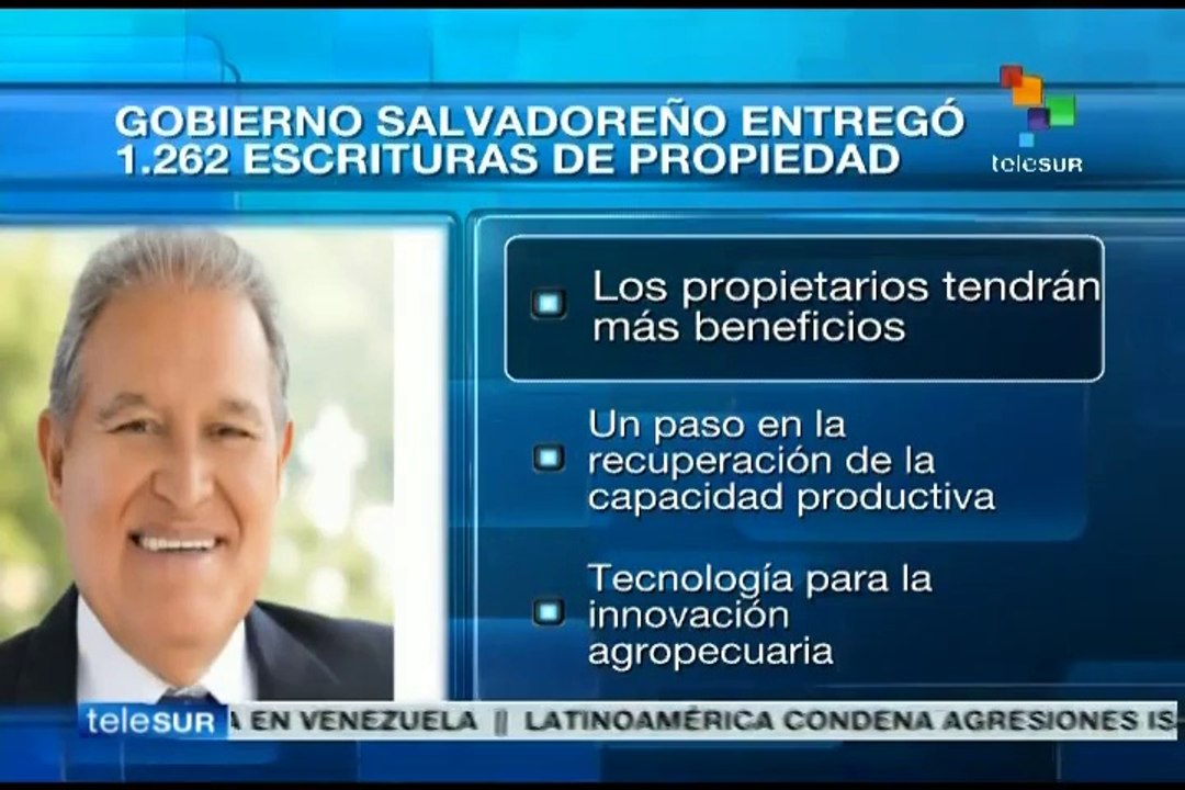 El Salvador: gob. entrega mil 262 títulos de propiedad a campesinos