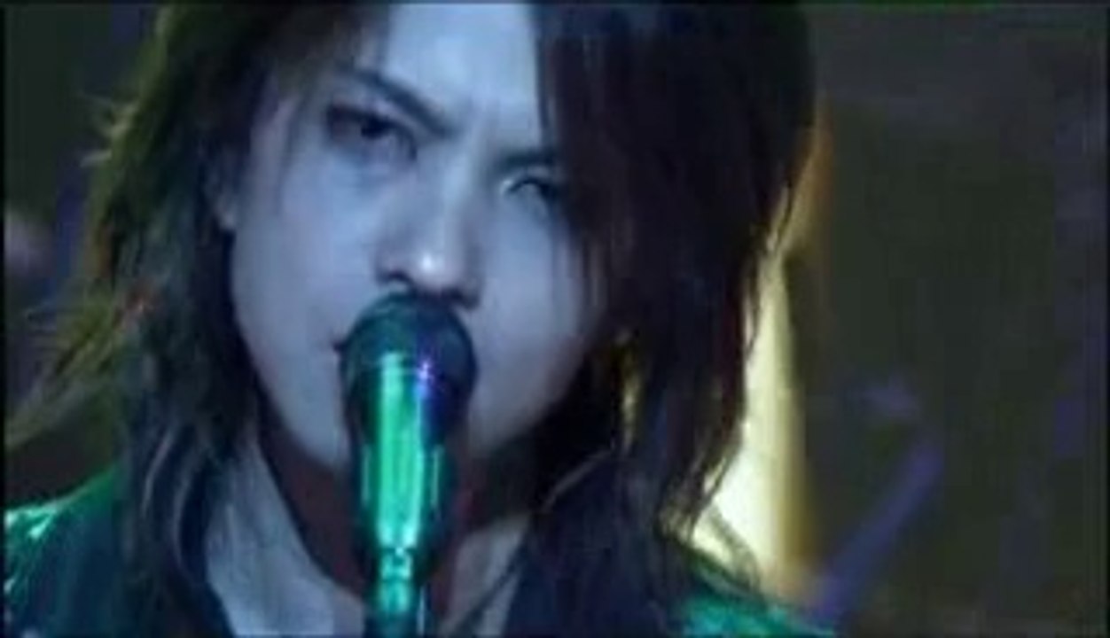 HYDE- Faith (live)