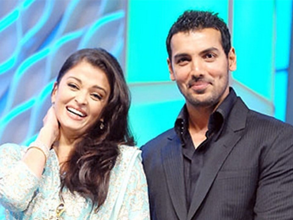 John Abraham Avoids Questions Jazbaa