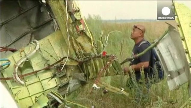 Flight MH17 victims' remains to be flown to the Netherlands but many bodies are still missing