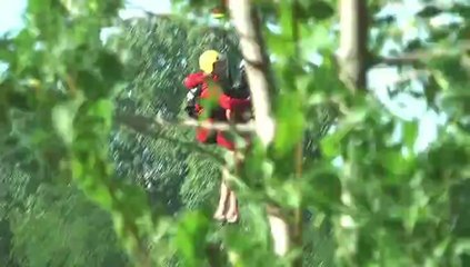 20140720 Sauvetages sur le gardon d'Atuech image Eric Hengl