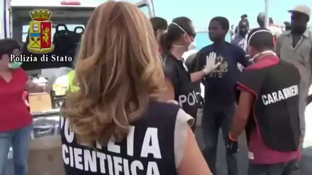 Ragusa - Arrestato scafista (22.07.14)