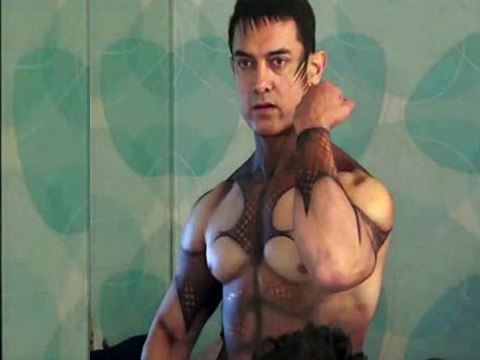 Aamir Khan Goes Nude In Peekay Posters