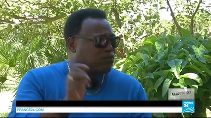 George Benson _ « La musique orientale nous influence de plus en plus »_(360p)