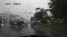 Russian drivers are the worst : Car crash compilation