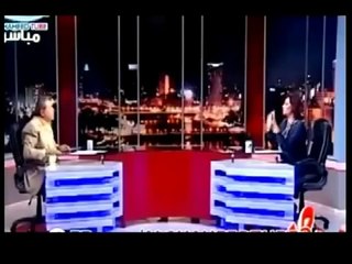 مذيع #اردني يرفع الحذاء مباشرة على الهواء على #توفيق_عكاشه #مصر #غزة