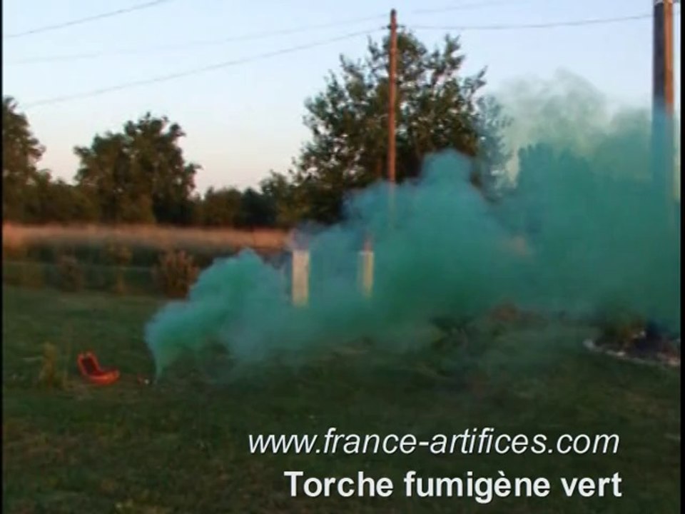 torche fumigene vert en vente sur www.france-artifices.com