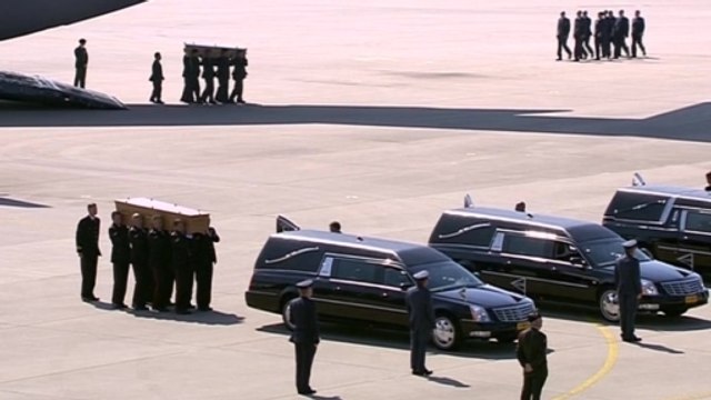 Plane carrying victims' bodies lands in Netherlands