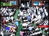 Shiv Sena MP Rajan Vichare forces Muslim to break Ramzan fast, Mumbai - Tv9 Gujarati