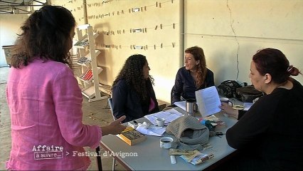 [Extrait 2] Affaire à suivre - Le festival d'Avignon