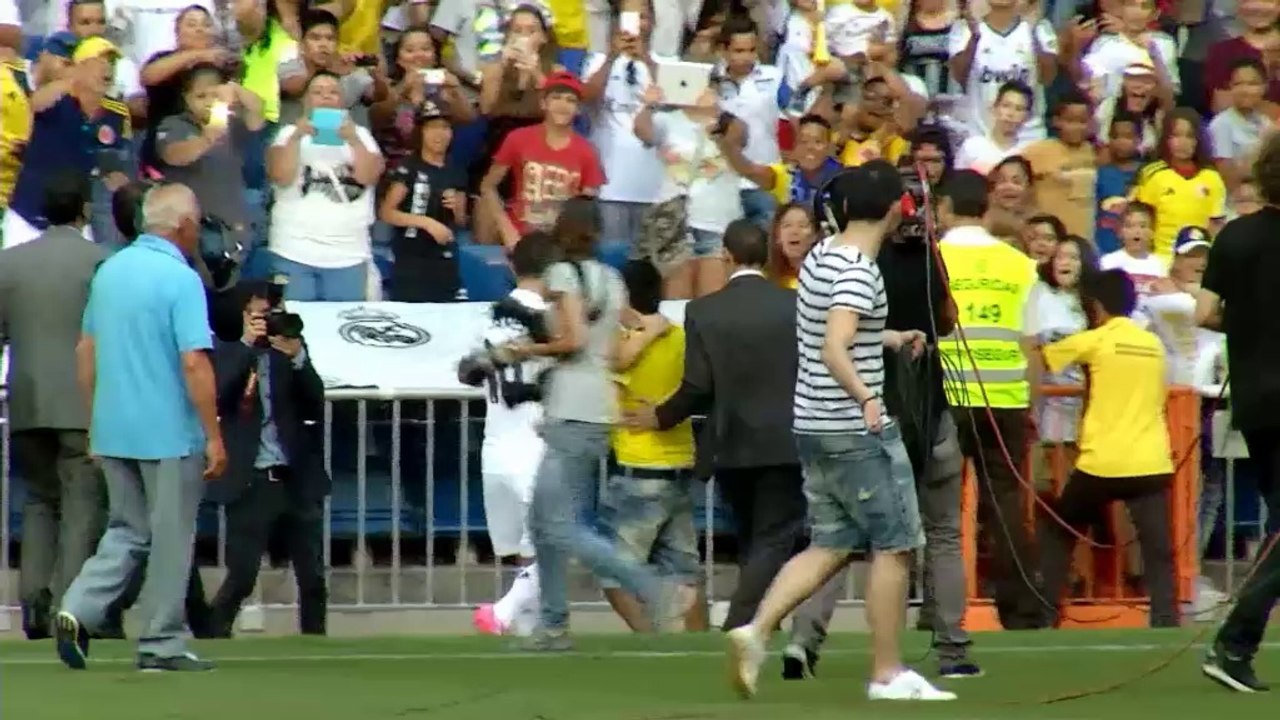 Los aficionados enloquecen con James Rodríguez