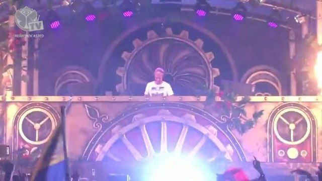 Tomorrowland 2014 Armin Van Buuren - Mainstage