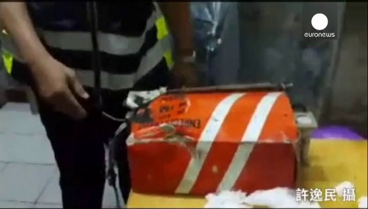 Taiwan: precipita aereo per maltempo. Bilancio: almeno 47 morti