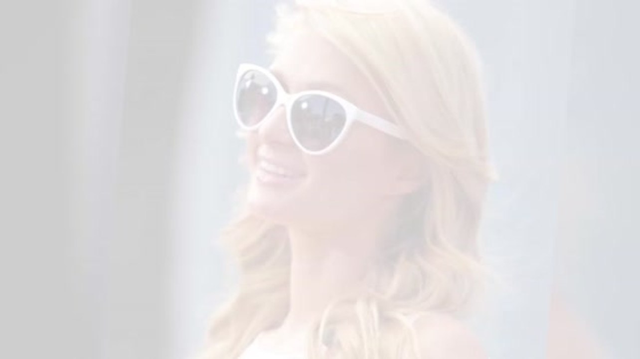 Paris Hilton révèle que sa sex tape a été dévas...