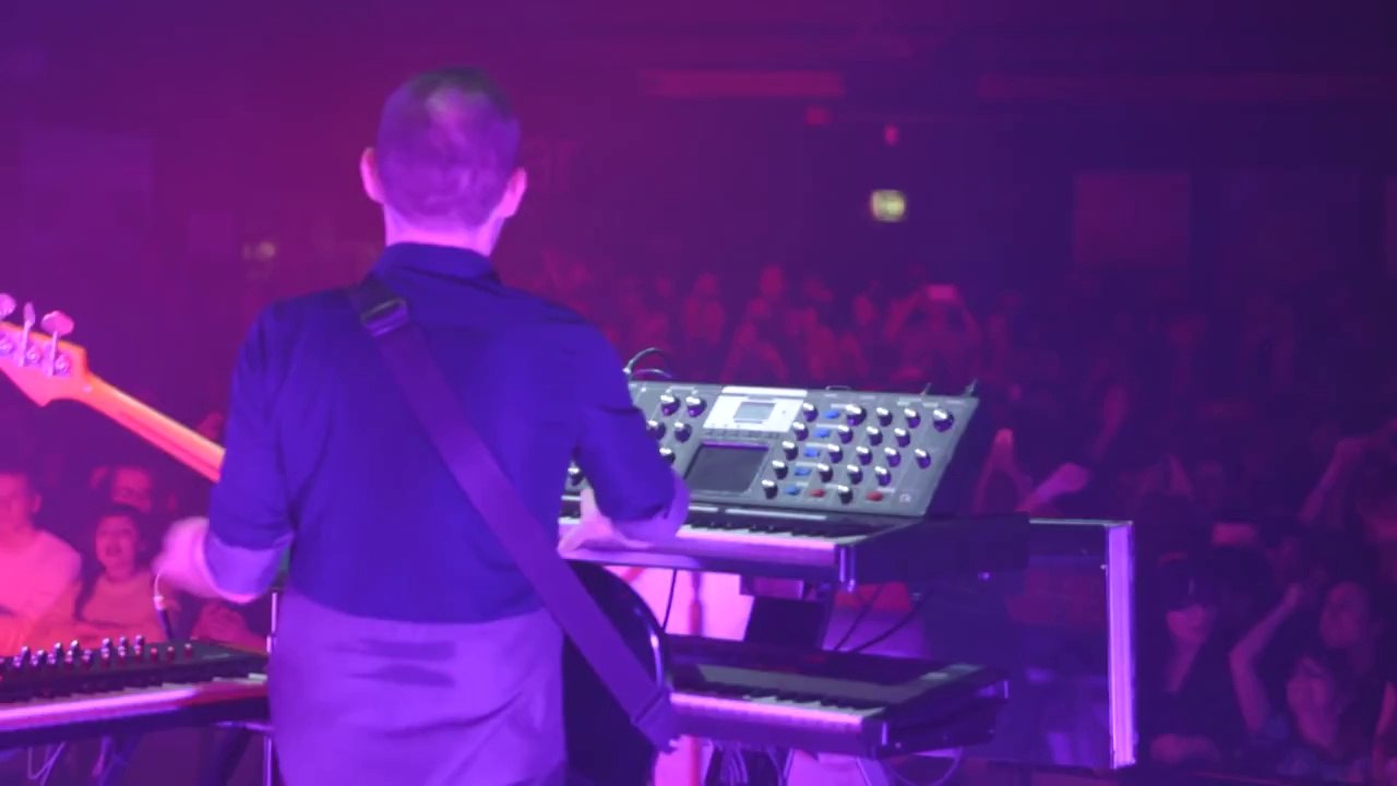 Chvrches - Live at The Forum London, 14 March 2014 (Full Show minus Science HD1080)