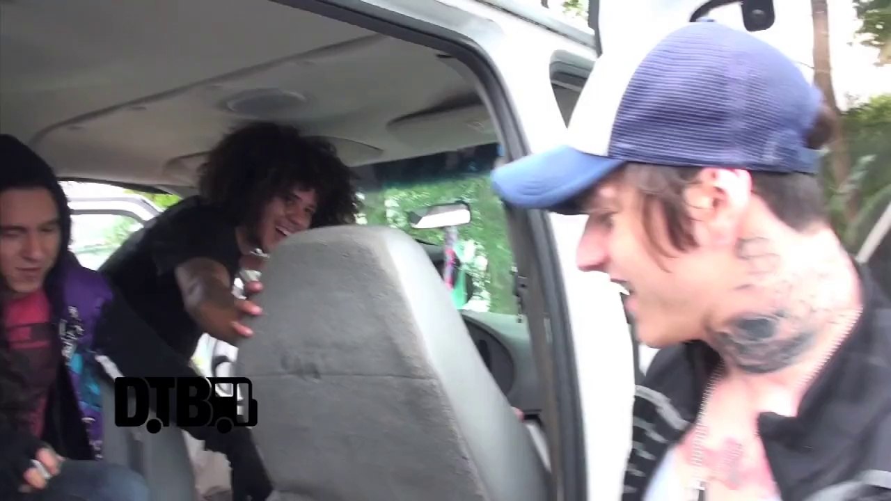 Black Tide - BUS INVADERS Ep. 654