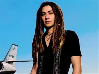 Jason Castro - Hallelujah (Lyrics / Paroles)