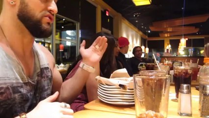 TeamBOOMBabY! BROTrip Vlog #2 Pro Bikini, Dexter Jackson, Beards & Macro Meals