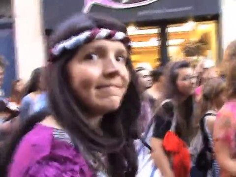 Visite officielle avec parade du Président Grolandais Salengro à Toulouse (2013) de Gérard Courant