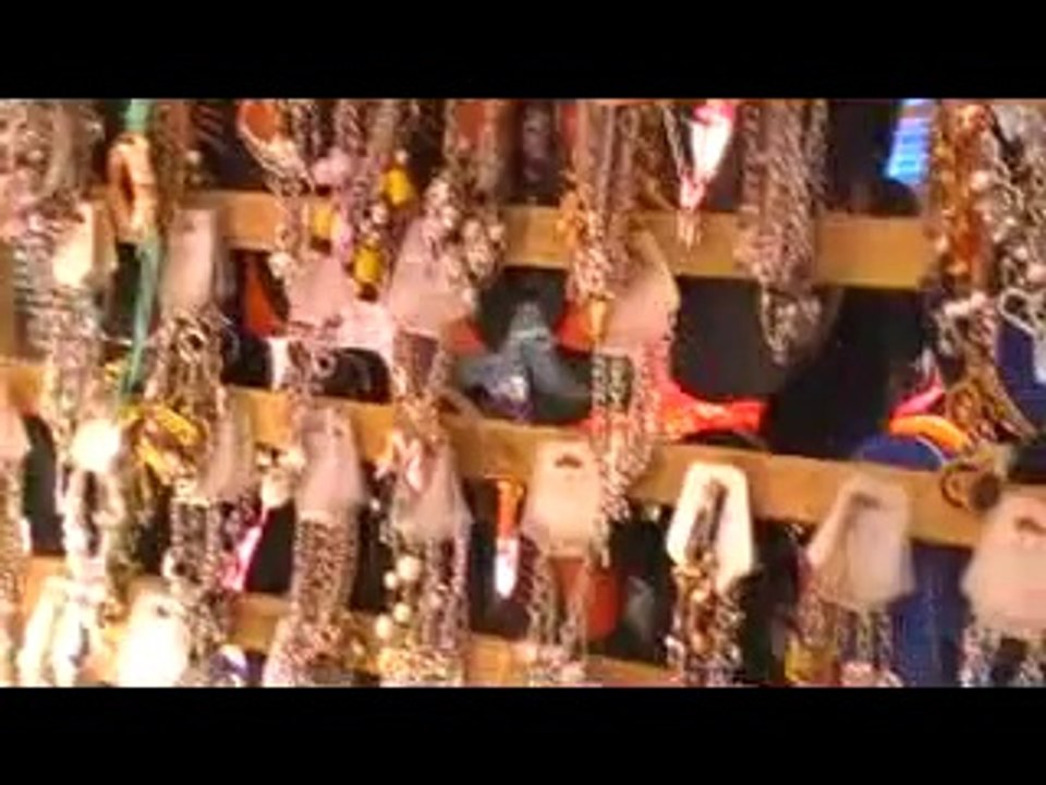 HLM-Préparatifs de la Korité: le marché bat son plein malgré le «manque d’argent»