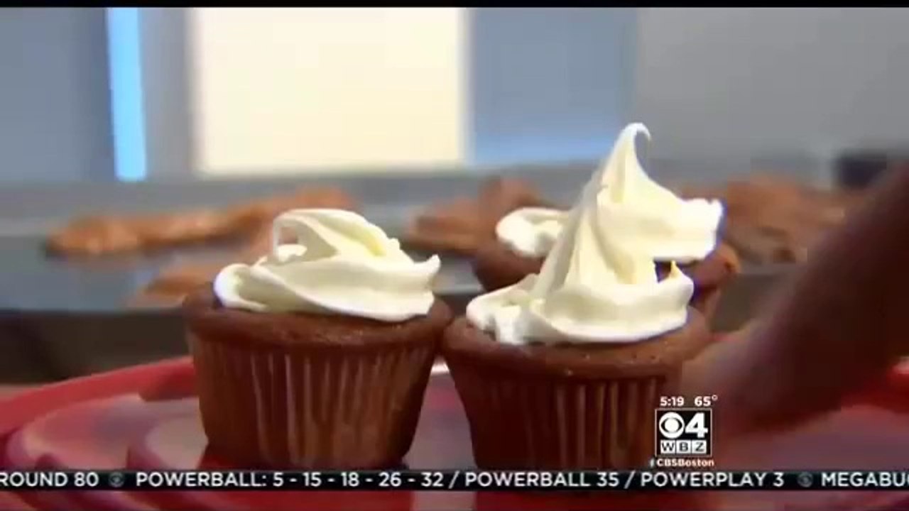 Spray A Gateau Invente Par Des Etudiants De Harvard Gateau Pret En 1 Min Video Dailymotion