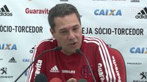 Vem novidade? Técnico fala sobre chances de reforços no Fla