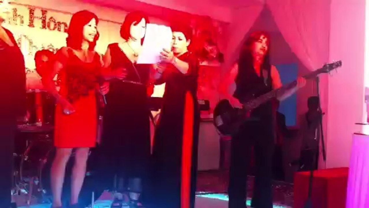 Cho thuê âm thanh nhạc sống,0983000049 ban nhac,dàn nhạc tphcm