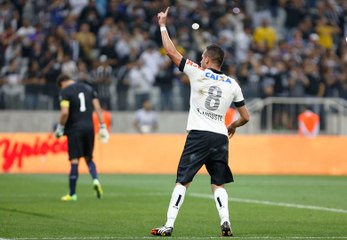 Para Elias, ausência de Jadson não preocupa