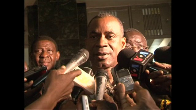 Destroços de avião argelino são encontrados