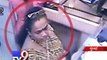 Female thief caught on CCTV camera stealing jewellery, Mumbai - Tv9 gujarati