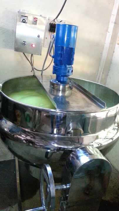 noi nau nguyen lieu/ nồi nấu hóa chất/ nồi nấu tương ớt/ nồi nấu kẹo, sữa đậu nành có cánh khuấy trộn