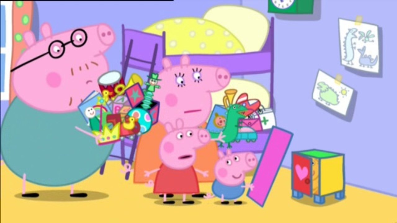 the toy cupboard peppa pig