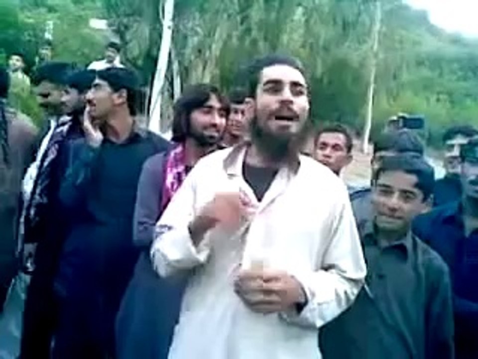Pashto Funny Poetry