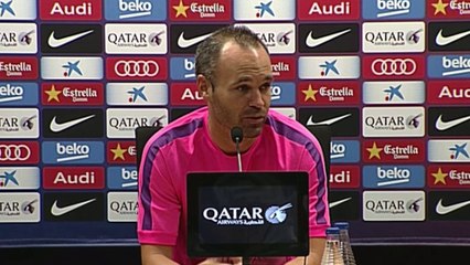 Iniesta: "La mejor noticia es que Xavi sigue con nosotros"