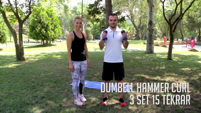 Ön Kol Kaslarını Çalıştırmak için Dumbell Hammer Curl - Her Yerde Spor