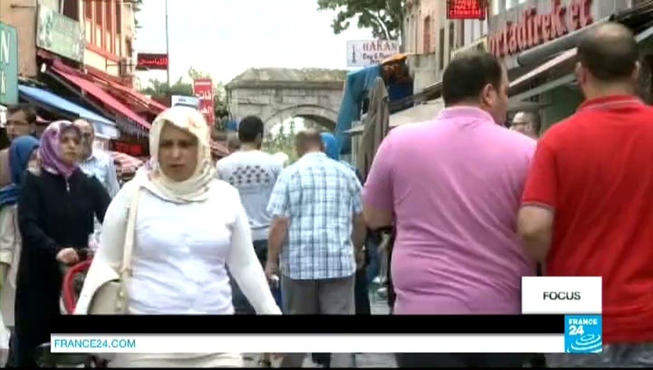 TURKEY / SYRIA - Many Turks angry over Syrian refugee situation
