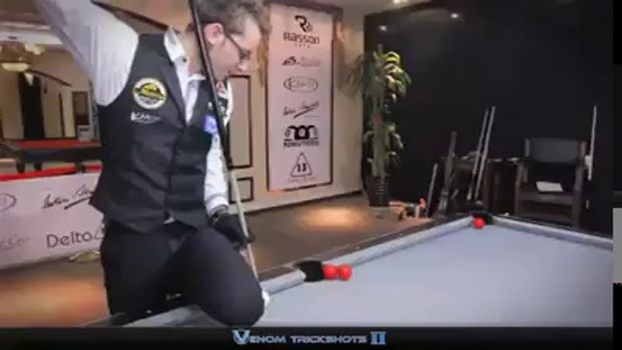 Amazing snooker shots! - Top Video