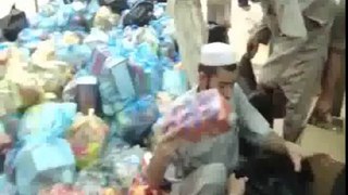 Shahid khan Afridi Helping People