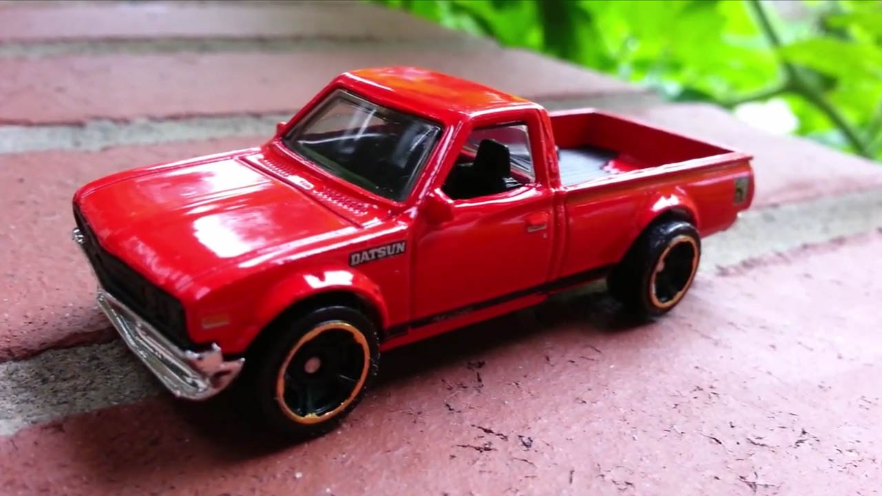 CGR Garage - DATSUN 620 Hot Wheels review