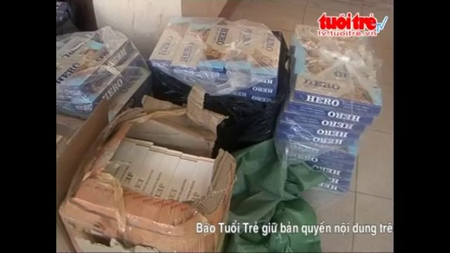 Bắt giữ xe ô tô vận chuyển gần 10 ngàn gói thuốc lá lậu