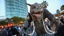 How to Make a Giant Creature - The Giant Creature vs. Angry Dogs at San Diego Comic-Con 2014