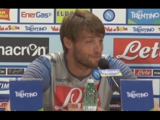 Download Video: Dimaro (TN) - Il Napoli presenta Michu: 