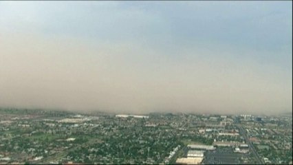 Etats-Unis : une gigantesque tempête de sable recouvre la ville de Phoenix