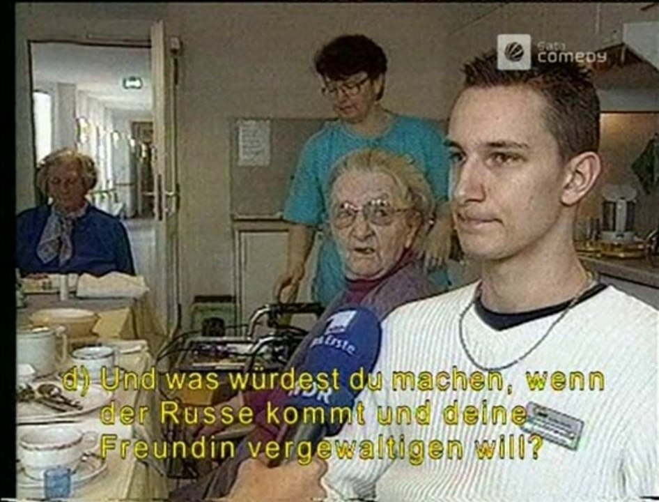 Die Harald Schmidt Show - 0905 - 2001-04-04 - Bastian Pastewka, Janin Reinhardt